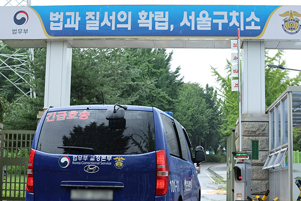 카니발루프캐리어